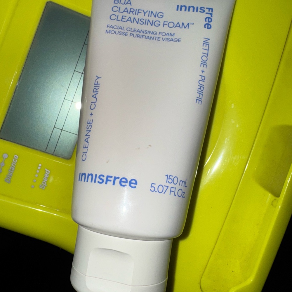 White Cleansing Foam